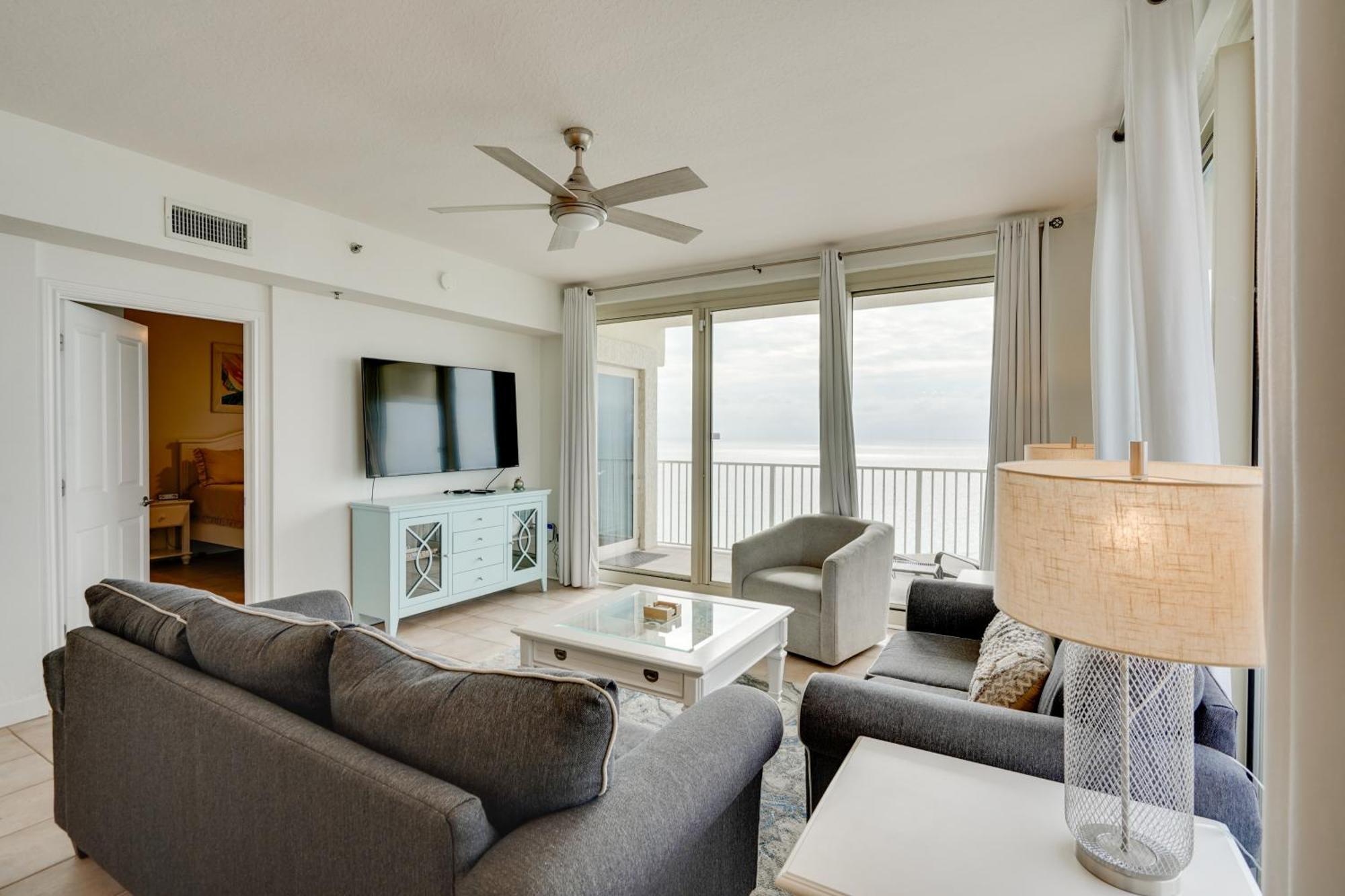 Beachfront Pcb Condo With Ocean View, Pool Access! Panama City Beach Bagian luar foto